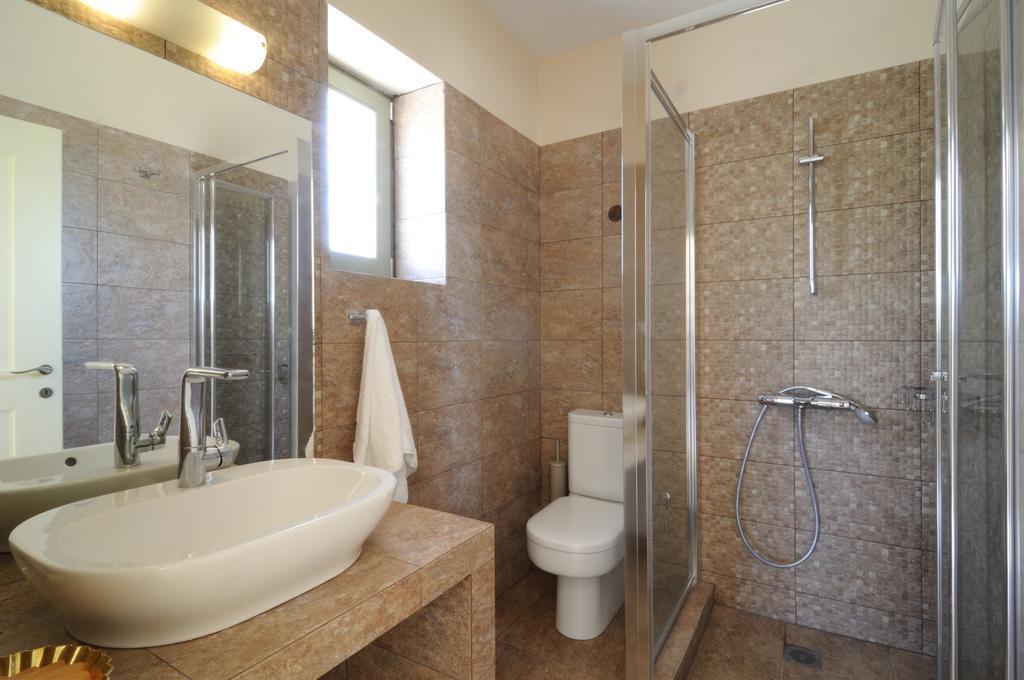 Nikoloudi Estate Villa อายิโอสนิโกลาโอส ภายนอก รูปภาพ