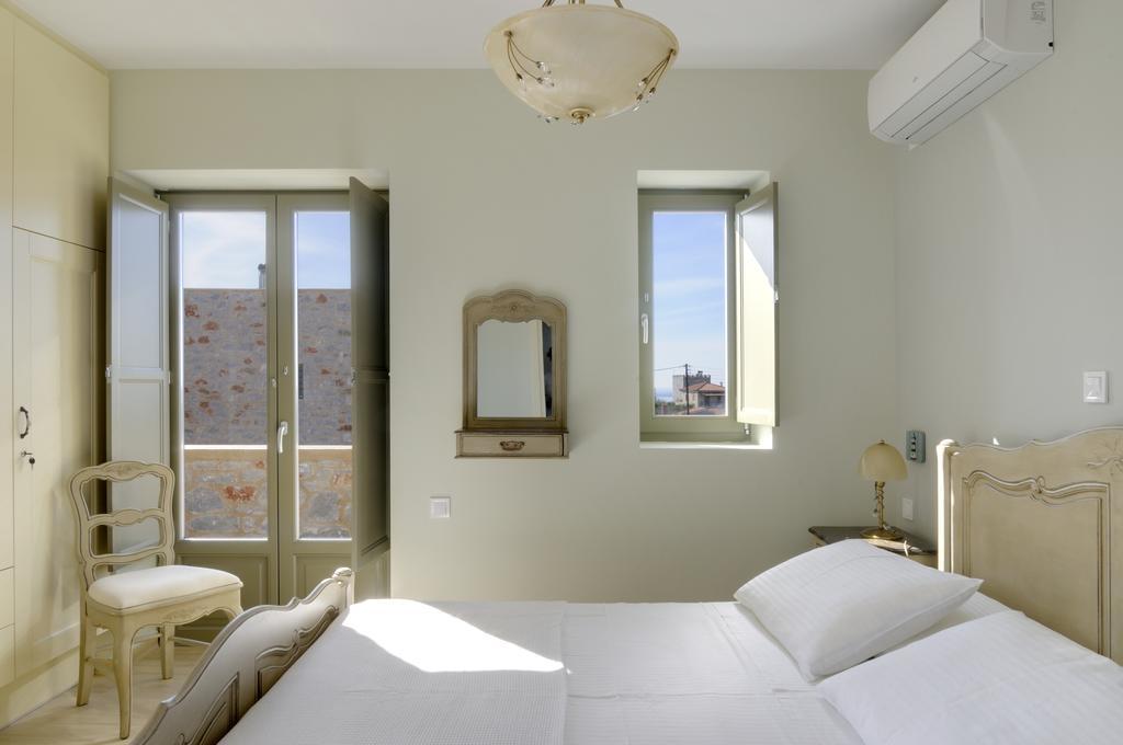 Nikoloudi Estate Villa อายิโอสนิโกลาโอส ภายนอก รูปภาพ